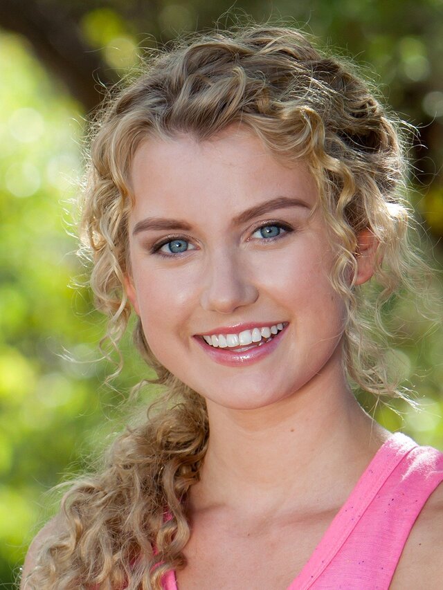 Isabel Durant als Ondina in Mako - Einfach Meerjungfrau
