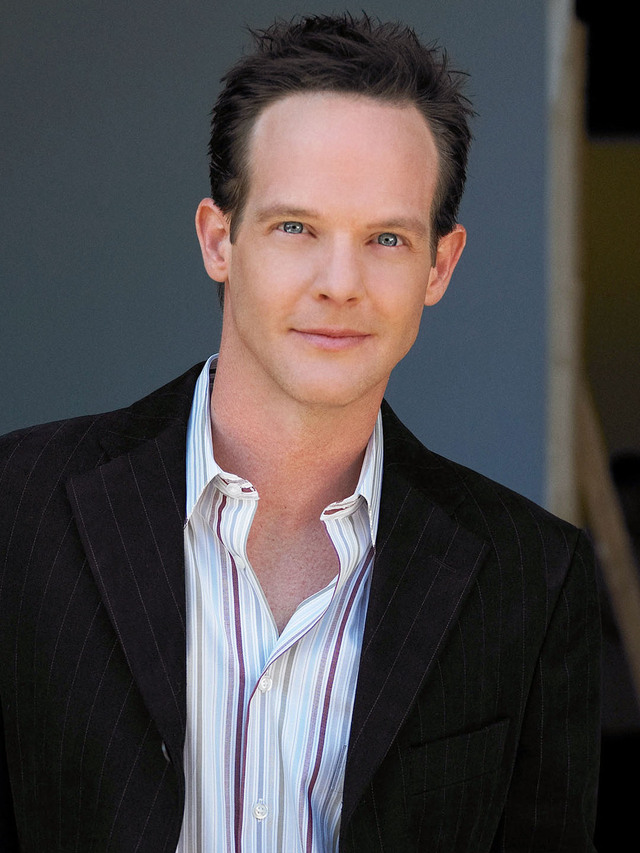Jason Gray-Stanford als Lt. Randall Disher in Monk