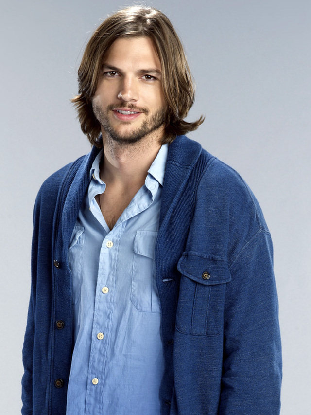 Ashton Kutcher als Walden Schmidt in Two and a Half Men