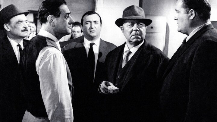 Kommissar Maigret sieht rot